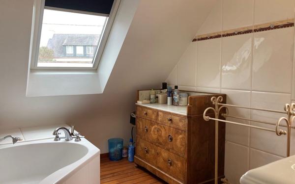 Maison à vendre    7 pièces •  Esquibien