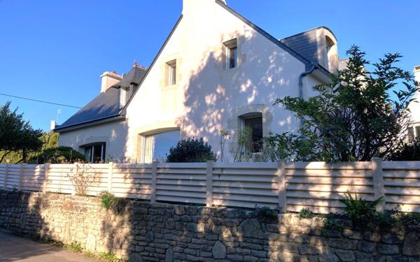 Maison à vendre    7 pièces •  Esquibien