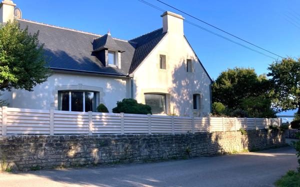 Maison à vendre    7 pièces •  Esquibien