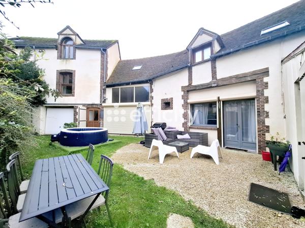 Maison 10 pièces - 241 m² Exclusivité efficity
