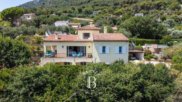 Gattières, Villa 6 Chambres -  235 m² à vendre
