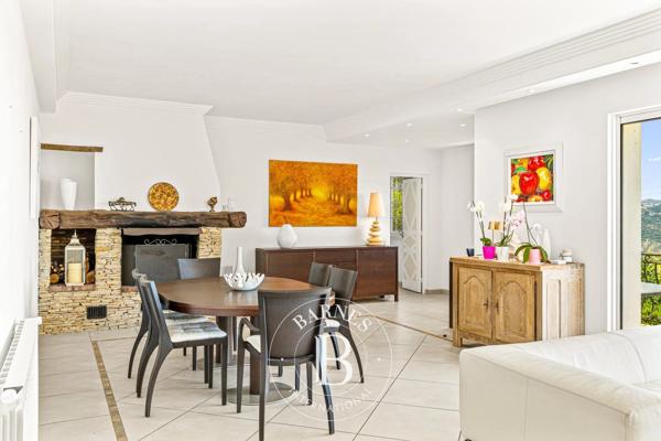 Gattières, Villa 6 Chambres -  235 m² à vendre