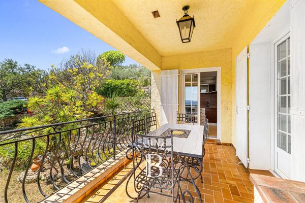 Gattières, Villa 6 Chambres -  235 m² à vendre