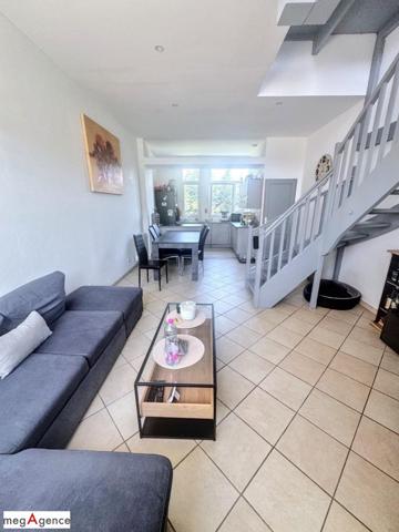 Maison à LE CHAMBON-FEUGEROLLES, 42500 - 3 pièces 65m²