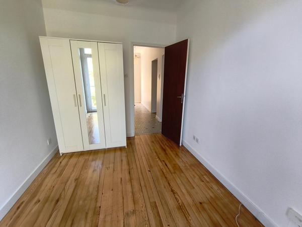 Maison rénovée avec grange et terrain de plus d’un hectare