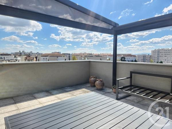 Appartement F4 à vendre  4 pièces - 96,30 m2 VILLEURBANNE - 69
