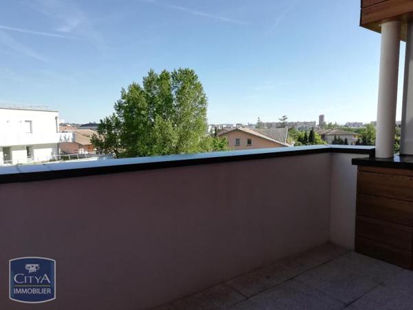 Appartement à louer 2 pièces 42.64m²