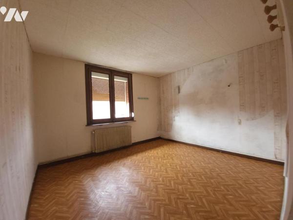 Maison individuelle de caractère avec beau potentiel – 137 m² habitables