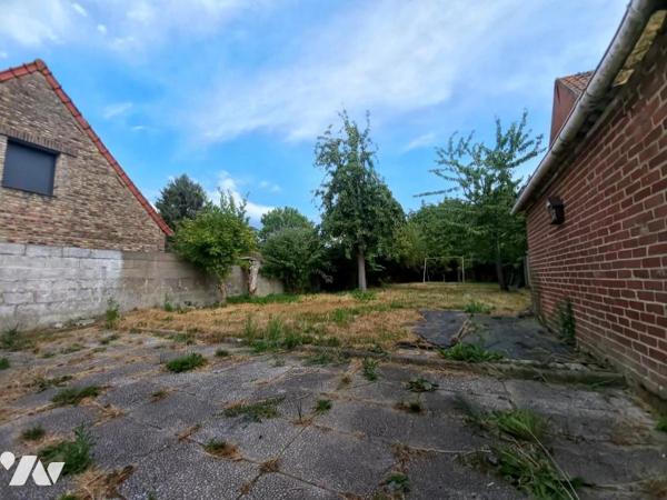 Maison individuelle de caractère avec beau potentiel – 137 m² habitables