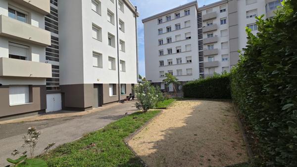 Appartement 3 pièce(s) 54 m² centre ville