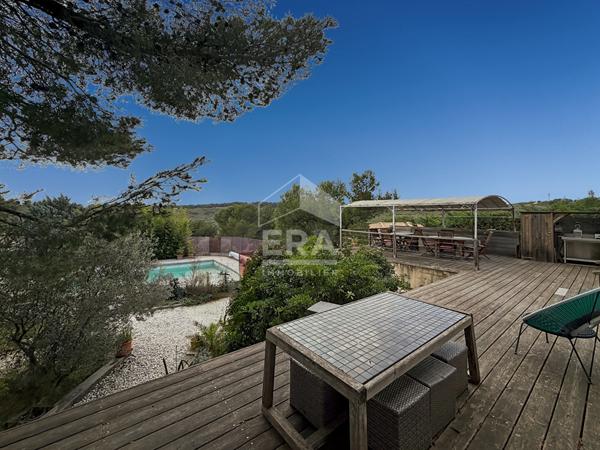 LES PENNES MIRABEAU - Maison T7 de 203m2 sur terrain 1033m2 en situation dominante