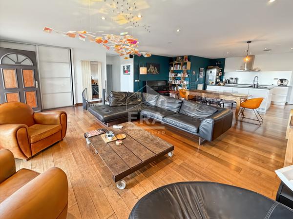 LES PENNES MIRABEAU - Maison T7 de 203m2 sur terrain 1033m2 en situation dominante