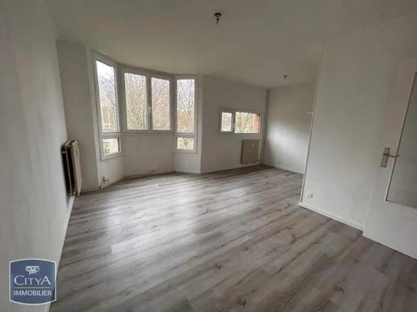 Appartement à louer 3 pièces 65.9m² Villeneuve-d'Ascq (59650)
