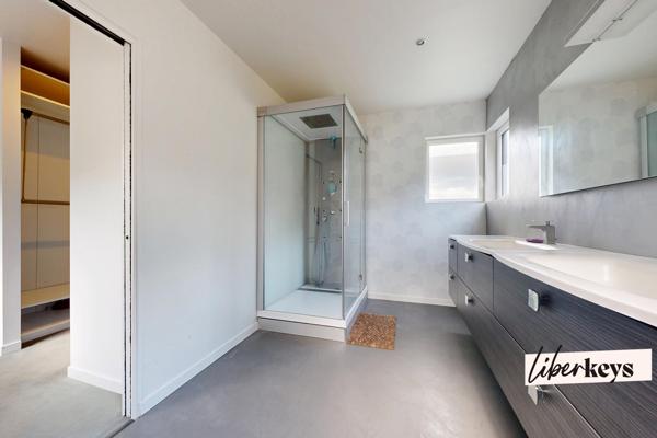 Pontrieux - Propriété familiale de 175 m² avec jardin paysager et jacuzzi - 3 terrasses