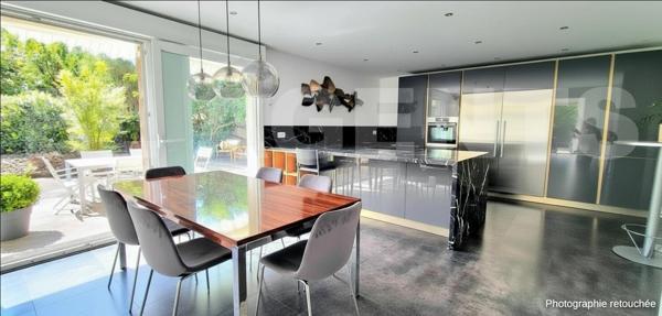 maison/villa 8 pièce(s) 222 m2