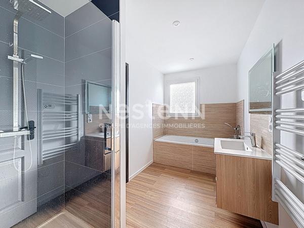 Maison contemporaine Beaufort En Anjou