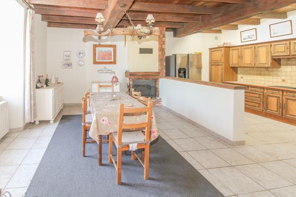 Maison à vendre à Faye-l'Abbesse (79350) - Deux-Sèvres