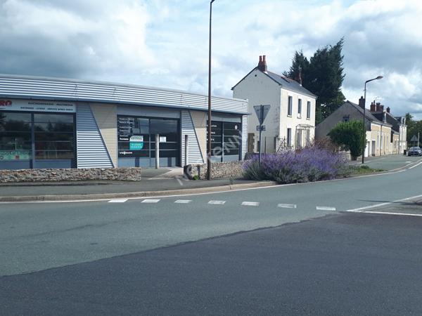 Local commercial Bauge En Anjou 250 m2