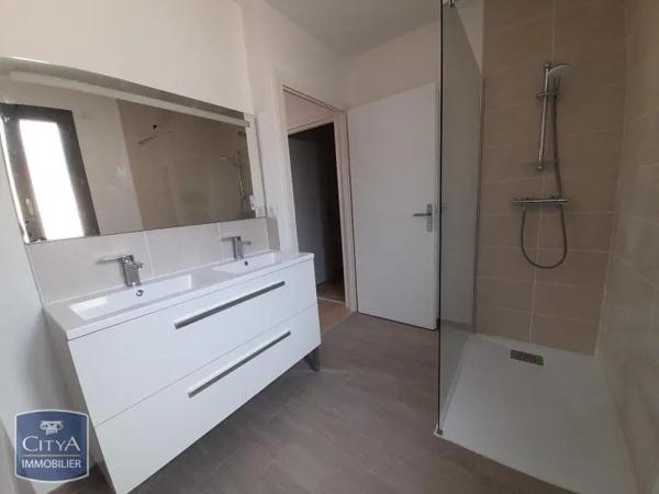 Maison à louer 5 pièces 106m² Limoges (87000)