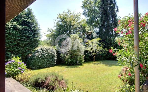 Maison à vendre    7 pièces •  Lons