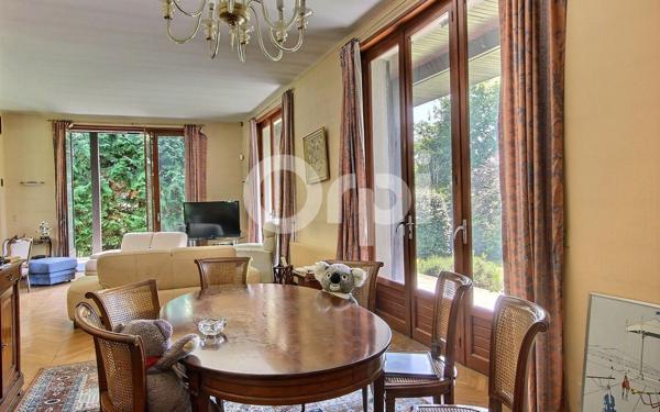 Maison à vendre    7 pièces •  Lons