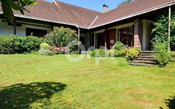 Maison à vendre    7 pièces •  Lons