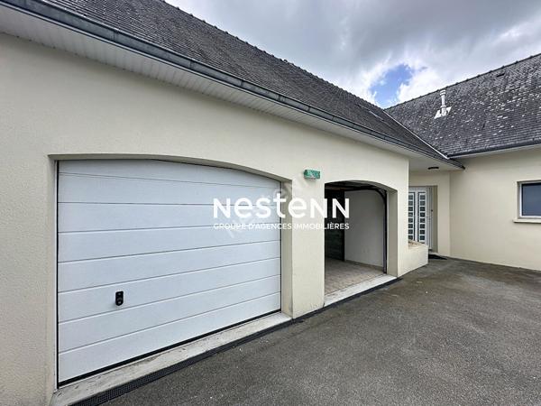 Maison 5 chambres - VIE DE PLAIN-PIED - Grands garages - Panneaux photovoltaïques - PISCINE chauffée