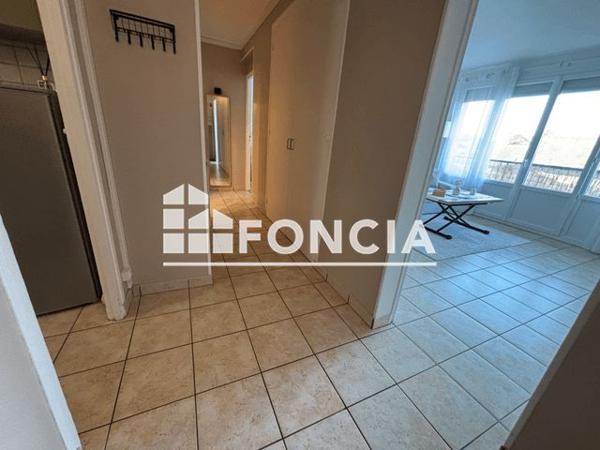 Location Appartement 3 pièces 57.24 m² - 6 RUE D'HARROUARD Evreux 27000