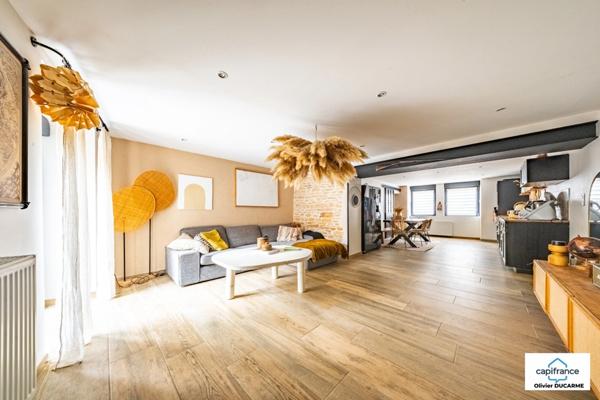 Ensemble immobilier de 180 m² de 9 pièces avec maison de caractère et T2 à AUTREY LES GRAY (70)