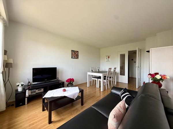 Appartement 2 pièces 50 m² Dernier étage Balcon Box Chatou