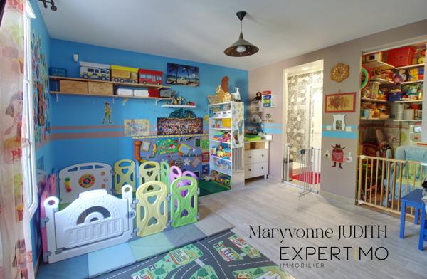 Meaux (77100) LES HAUTS DE CHANTEREINE - Demeure familiale de charme