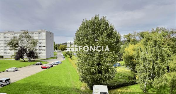 À vendre Appartement 4 pièces 86 m² - Villars 42390