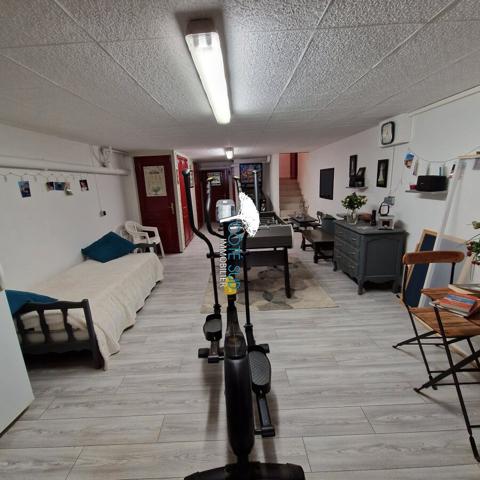 Villecroze (83690) Villa 9 pièces 5 chambres avec piscine et salle de sport, salle de billard...