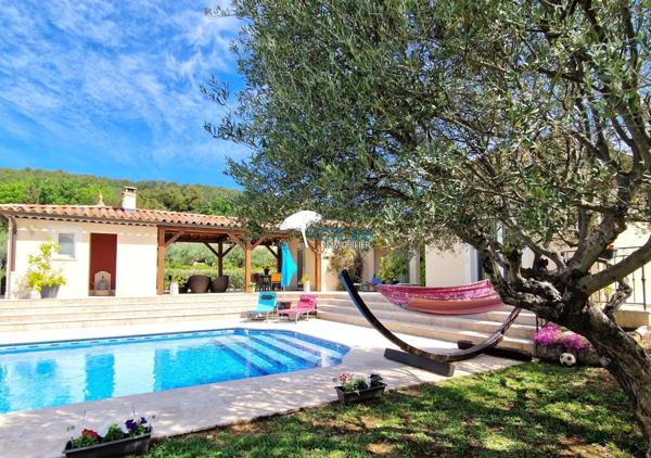 Villecroze (83690) Villa 9 pièces 5 chambres avec piscine et salle de sport, salle de billard...