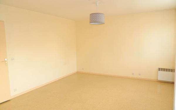 Appartement à louer    1 pièce •  Meaux