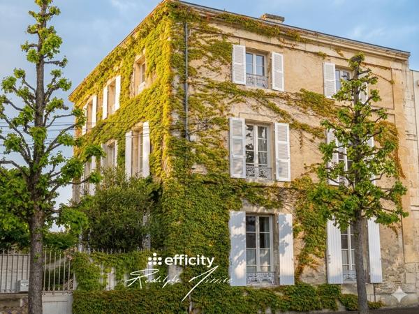 Maison 8 pièces - 240 m²