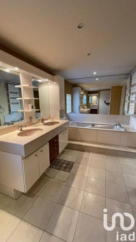 Maison à vendre 7 pièces 237 m² Bergerac