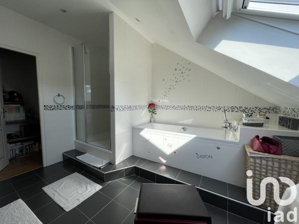 Maison à vendre 6 pièces 158 m² Villedieu-sur-Indre