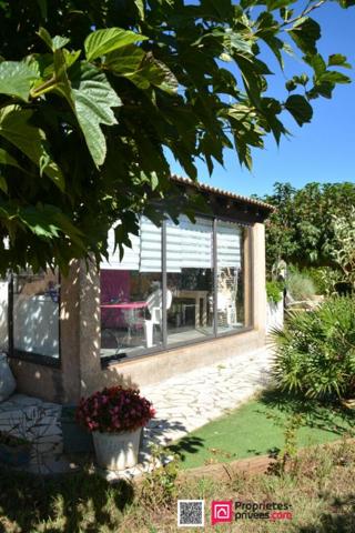 Maison de plain pied avec beau terrain