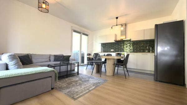 COUP DE COEUR 3 PIÈCES REZ-DE-JARDIN GRAND JARDIN 90 m²