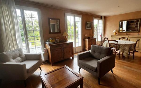 Maison à vendre    7 pièces • 161 m2 Auvers-sur-Oise