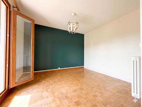Appartement Pringy 5 pièce(s) 108 m2