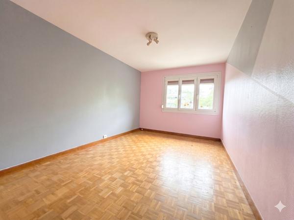 Appartement Pringy 5 pièce(s) 108 m2