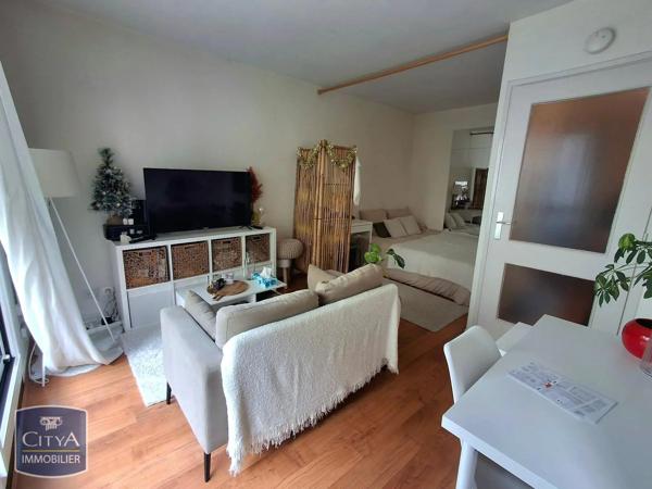 Appartement à louer 1 pièce 26.54m² Clermont-Ferrand (63000)