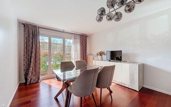 Appartement à vendre    3 pièces • 69 m2 Guyancourt
