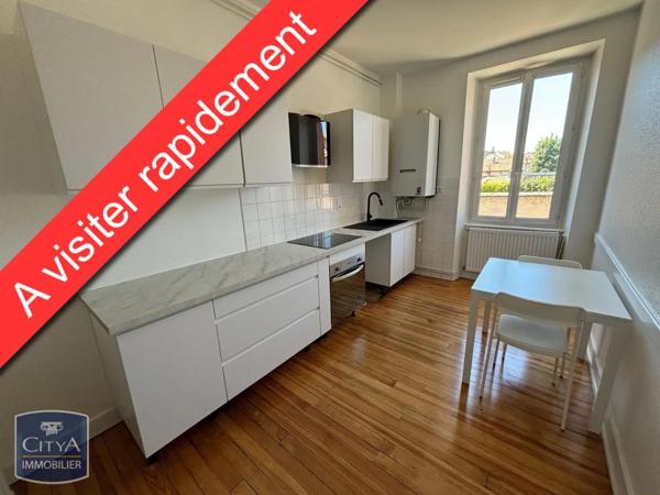 Appartement à louer 3 pièces 75.69m² Oyonnax (01100)
