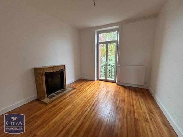 Appartement à louer 3 pièces 75.69m² Oyonnax (01100)