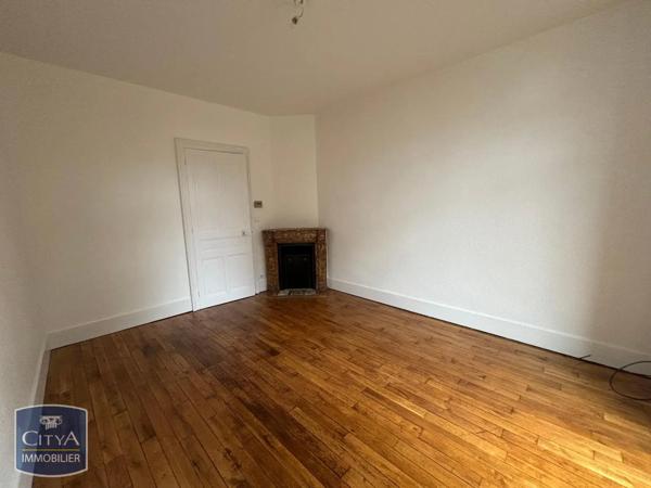Appartement à louer 3 pièces 75.69m² Oyonnax (01100)