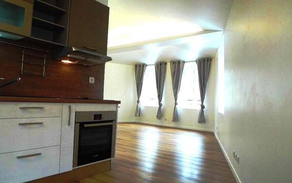 Appartement à louer    2 pièces • 49,30 m2 Maisons-Alfort