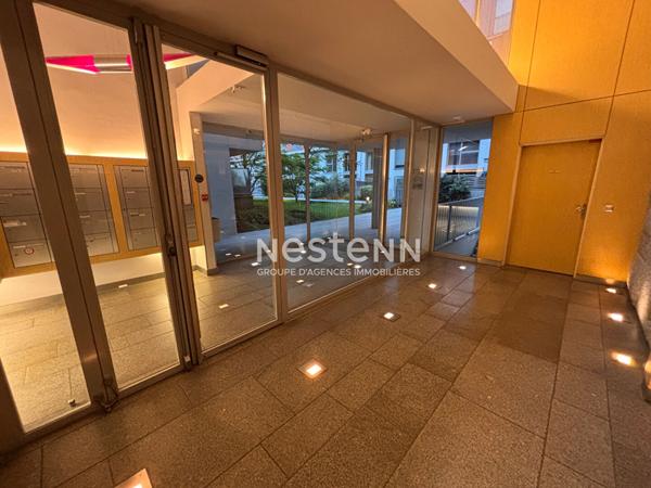 BOULOGNE BILLANCOURT- QUARTIER ILE SEGUIN /RIVES DE SEINE - Studio en étage élevé